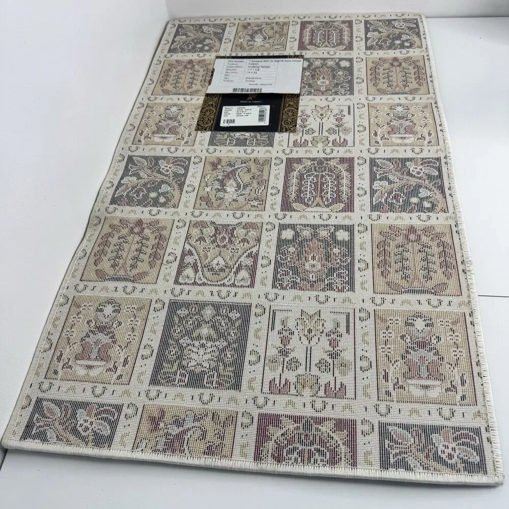 Anatolian Turkish Rug Kashmar design Bakhtiari Design 19”x31”